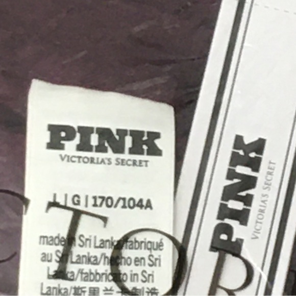 PINK VS Campus Tee - Picture 3 of 4